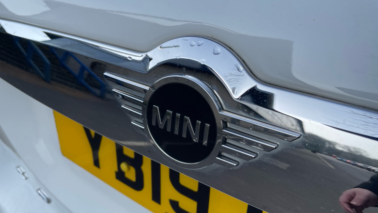MINI Countryman 1.5 Cooper Exclusive 5dr Petrol Hatchback